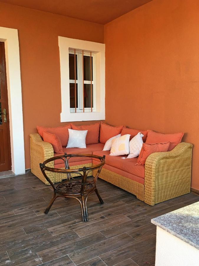 Apartments By The Sea Blace, Neretva Delta - Usce Neretve - 16068 מראה חיצוני תמונה